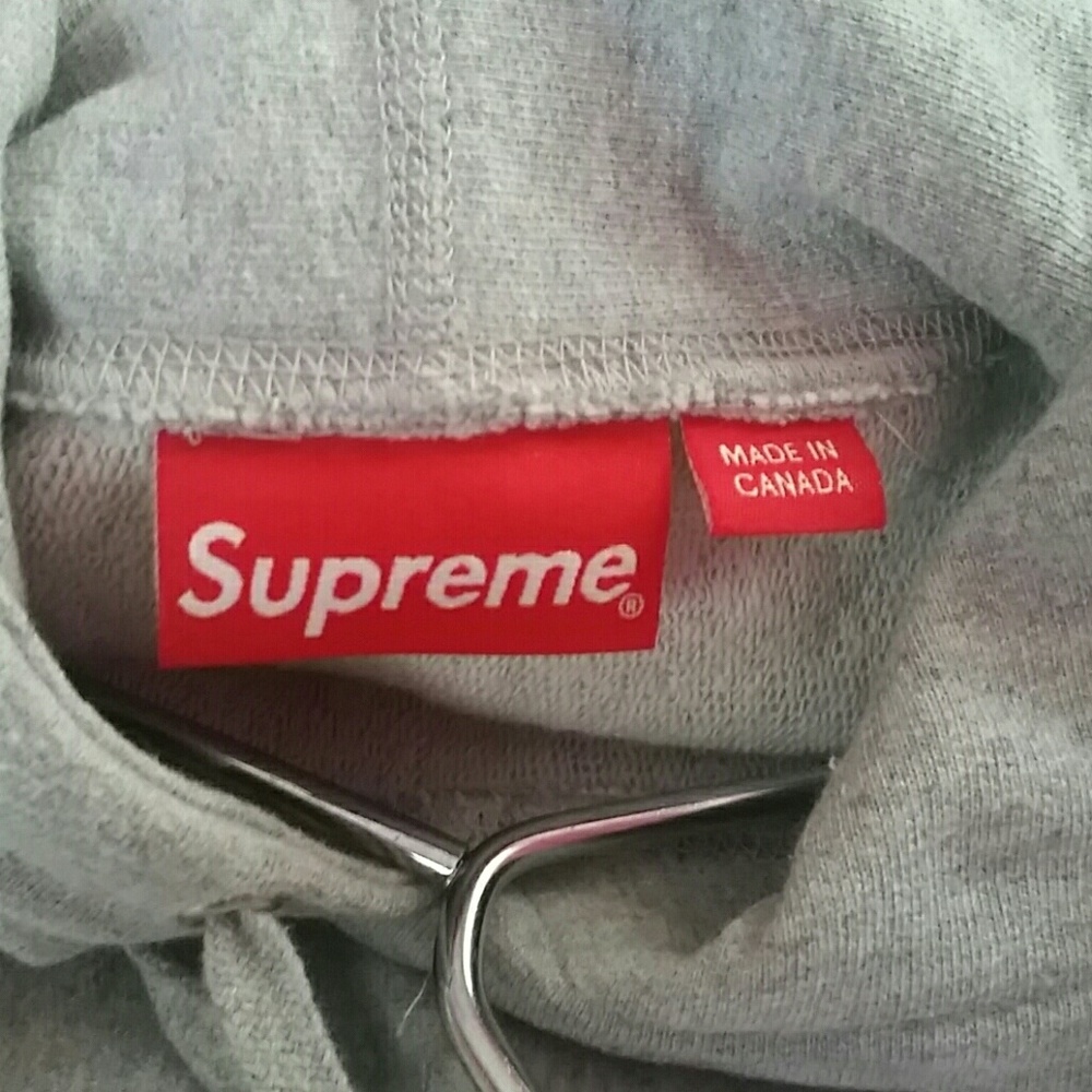 Supreme gray pull over hoodie - Picture 7 of 8